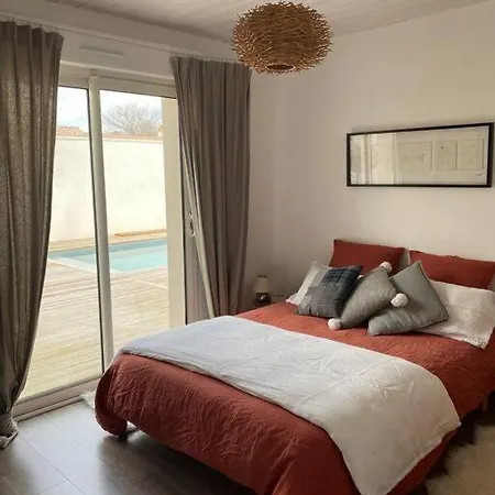 Prázdninový dům Avec Piscine Privee Proche Plage, Lanton, 4 Pers. *
